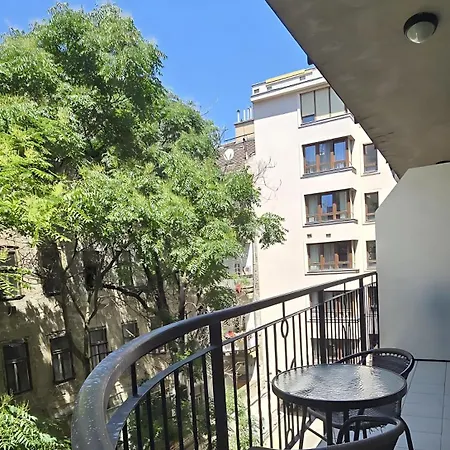 Midtown Apartments - Easy Check-In&Parking Budapest Room photo