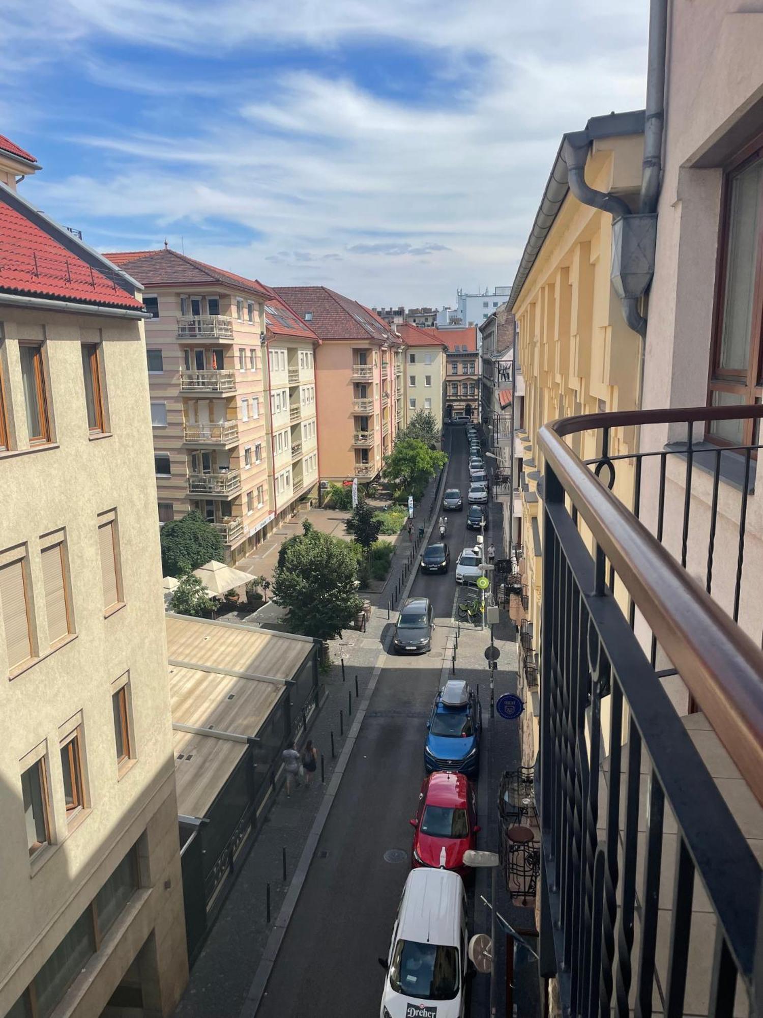 Midtown - Easy Check-in&parking Apartament Budapesta