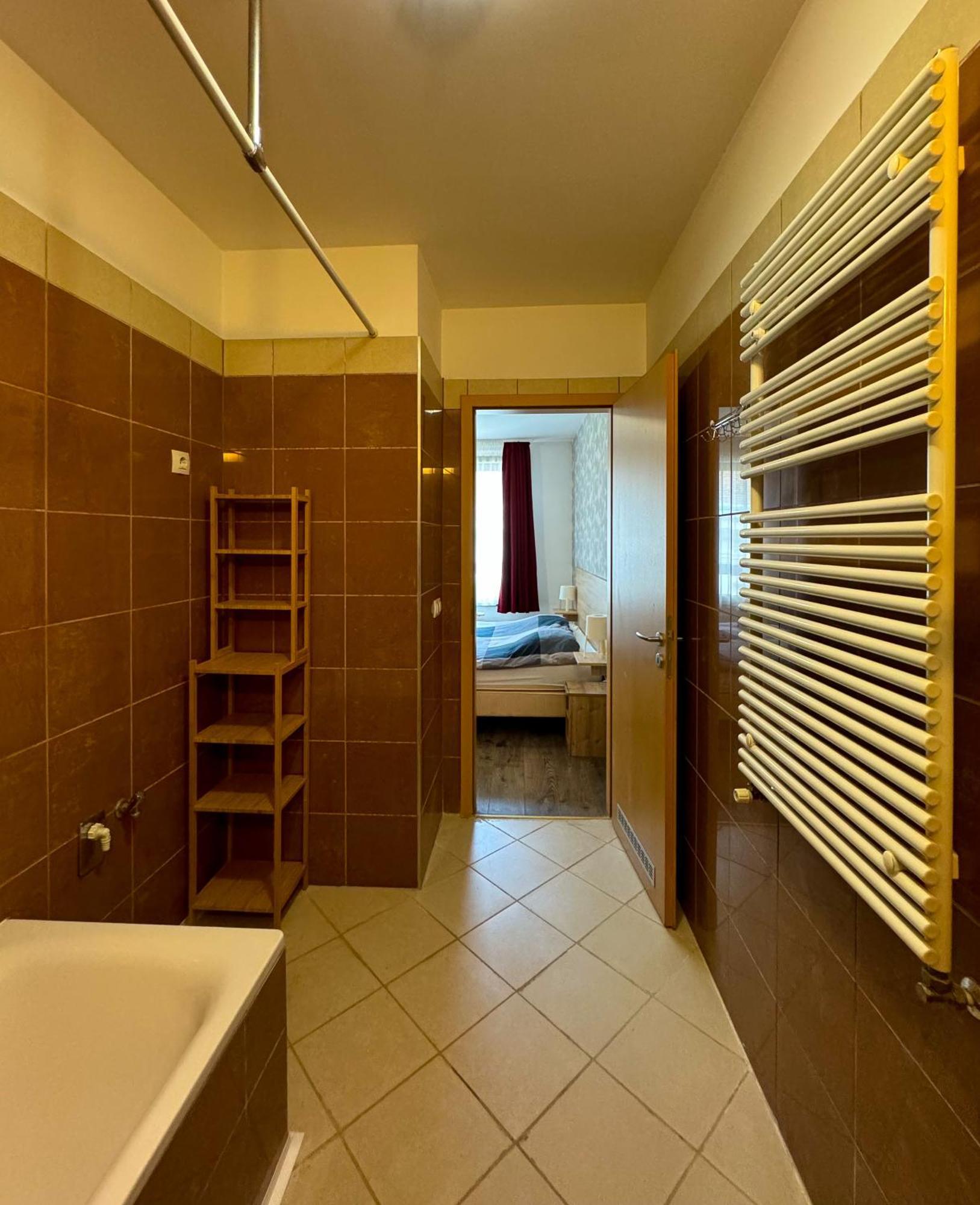 Midtown - Easy Check-in&parking Apartament Budapesta
