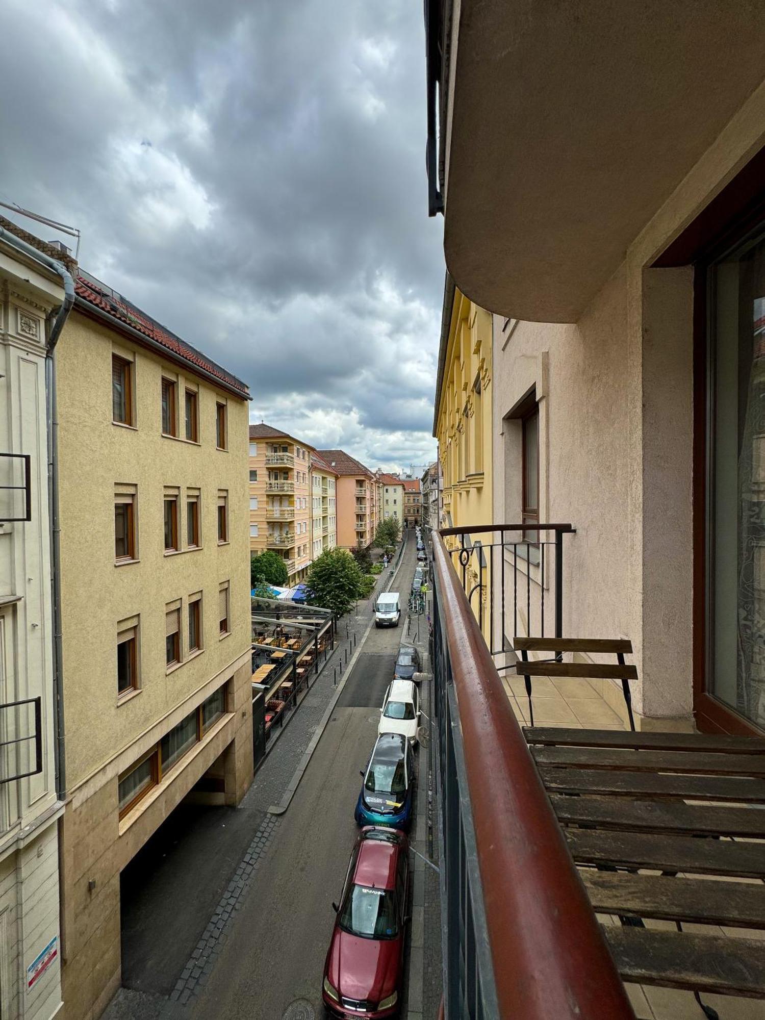 Midtown - Easy Check-in&parking * Budapest